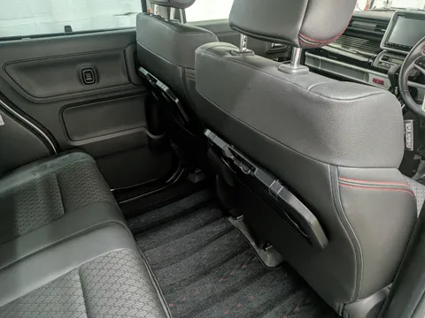 Suzuki Spacia Custom