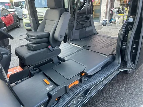 Honda N-VAN Plus Style