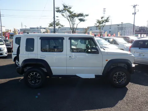 Suzuki Jimny Nomade