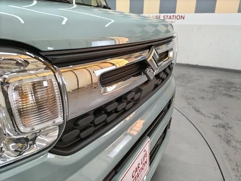Suzuki Spacia