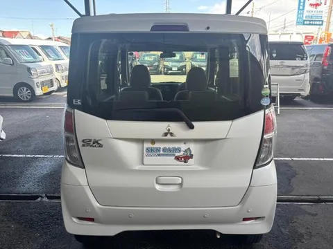 Mitsubishi eK Space