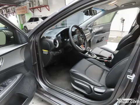 Kia Cerato (K3)
