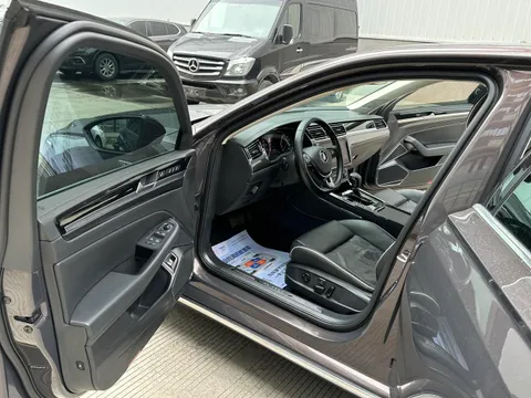 Volkswagen Phideon