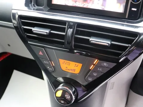 Toyota iQ