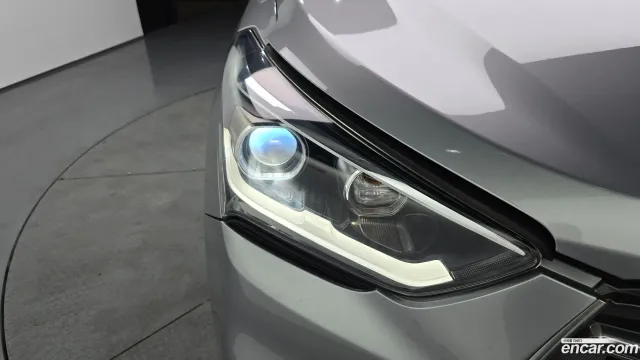 Hyundai Grand Santa Fe (Maxcruz)