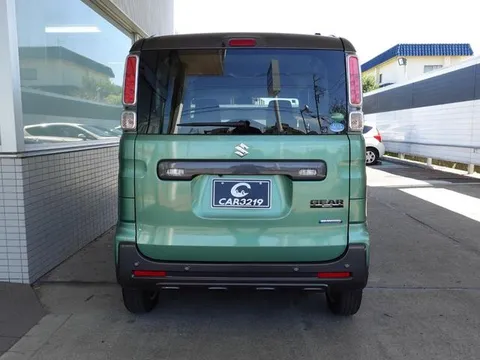 Suzuki Spacia Gear
