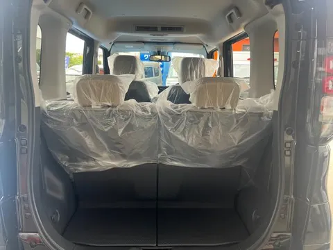 Mitsubishi Delica Mini