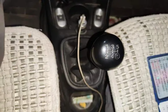 BYD F0