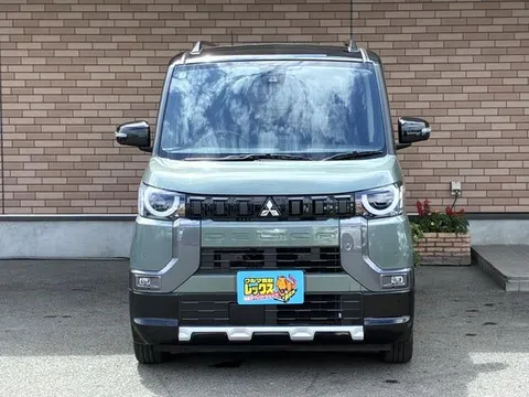 Mitsubishi Delica Mini
