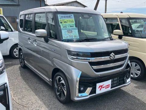 Suzuki Spacia Custom