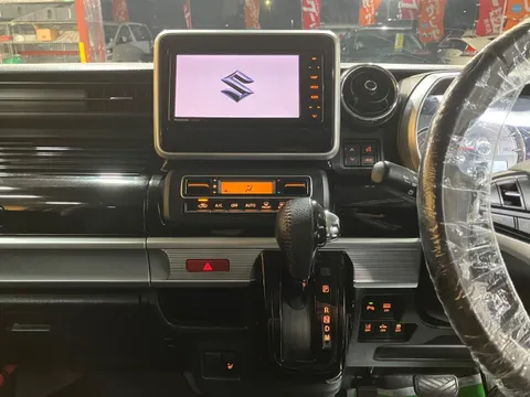 Suzuki Spacia Custom