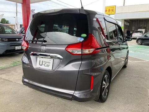 Honda Freed Plus