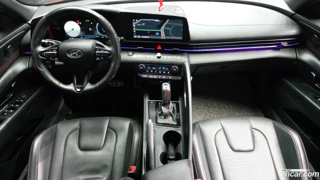 Hyundai Elantra (Avante)