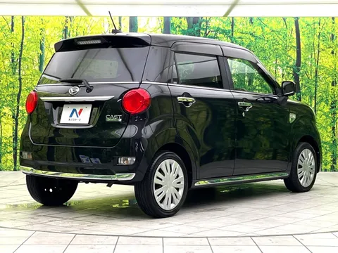 Daihatsu Cast