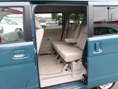 Nissan Clipper Rio