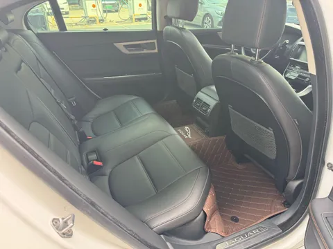 Jaguar XEL
