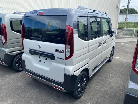 Suzuki Spacia Gear