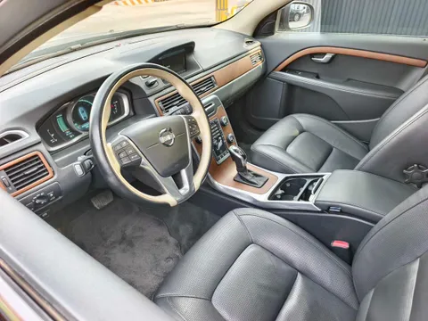 Volvo S80L
