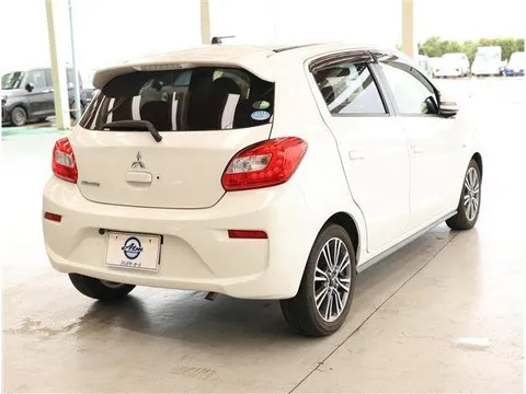 Mitsubishi Mirage