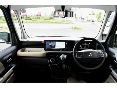 Mitsubishi Delica Mini