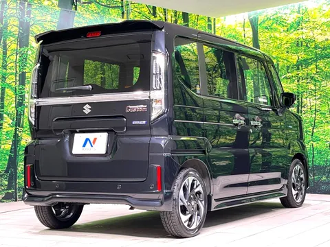 Suzuki Spacia Custom