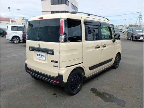 Suzuki Spacia Gear