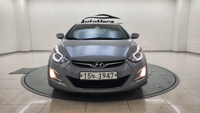 Hyundai Elantra (Avante)