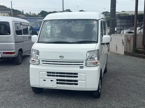 Nissan Clipper