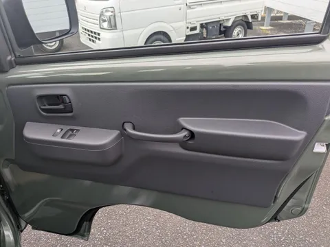 Suzuki Carry Track