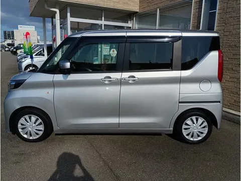 Mitsubishi eK Space