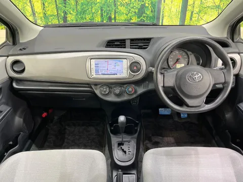 Toyota Yaris (Vitz)