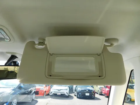 Honda N-BOX Slash