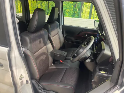 Suzuki Spacia Custom