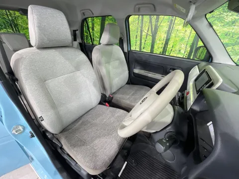 Daihatsu Mira Tocot