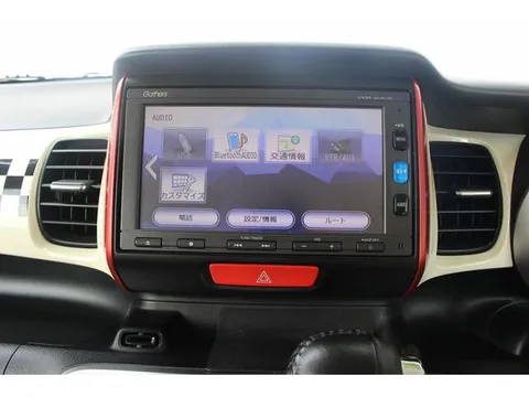 Honda N-BOX Slash