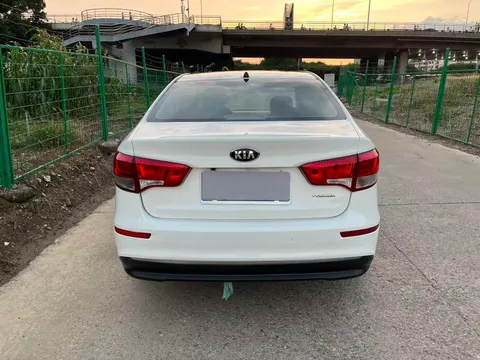 Kia K2
