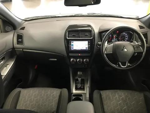 Mitsubishi RVR