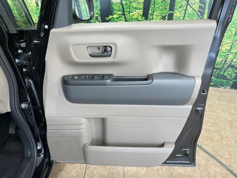 Honda N-BOX Joy