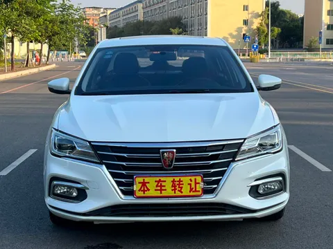 Roewe i5