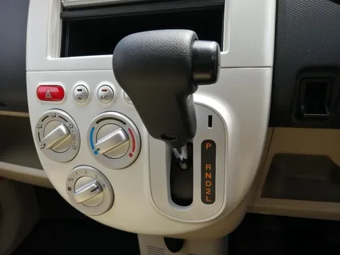 Nissan Otti