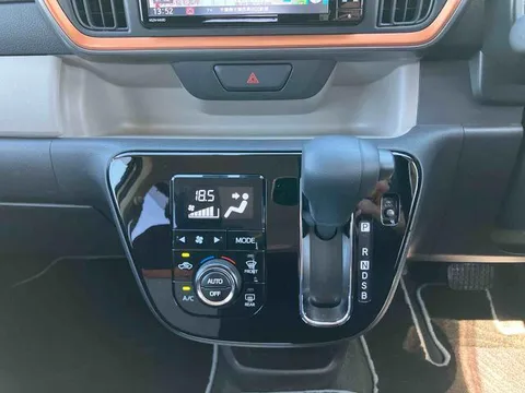 Daihatsu Boon