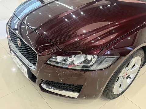 Jaguar XFL