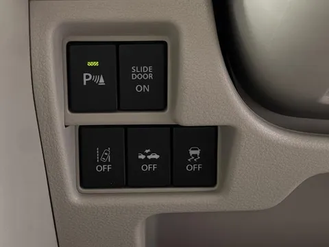 Suzuki Spacia