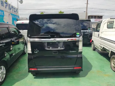 Honda N-BOX Plus Custom