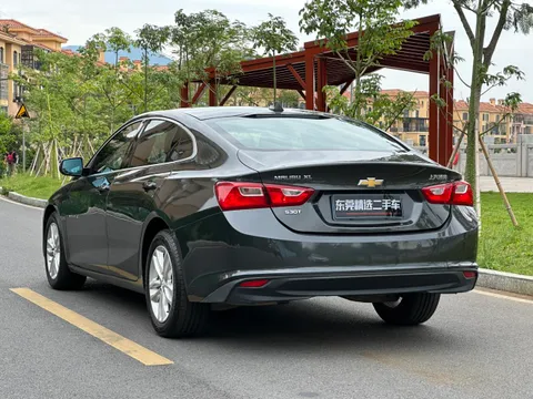 Chevrolet Malibu XL