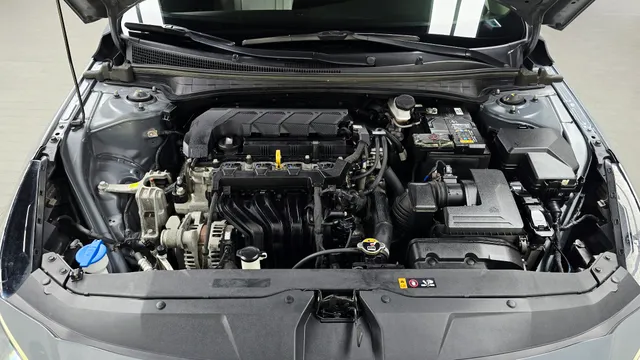 Hyundai Elantra (Avante)