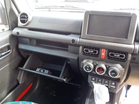 Suzuki Jimny Nomade