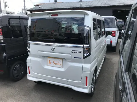 Suzuki Spacia Custom