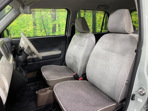 Daihatsu Mira Tocot