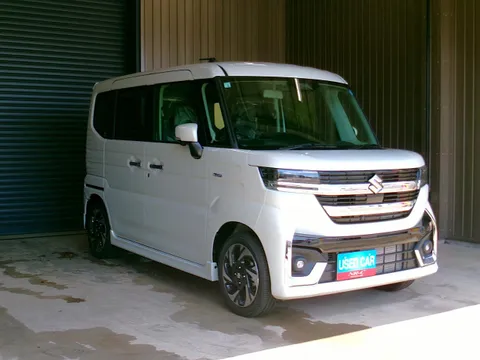 Suzuki Spacia